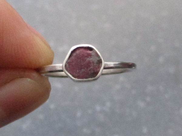 Size 6 Handmade Raw Ruby Crystal Stacking Ring in Sterling Silver With Thin Hamm