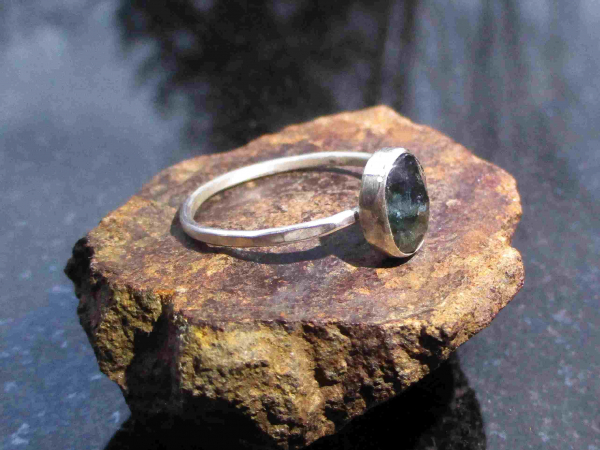 Handmade Size 7 Kyanite Silver Ring Set in 925 Sterling Silver Blue Oval Stone w