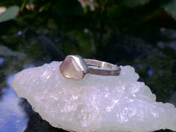 Handmade Rose Quartz Sterling Silver Stacking Ring for Women Handmade Rose Quartz Sterling Silver Stacking Ring for Women