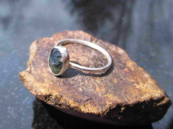 Handmade Size 7 Kyanite Silver Ring Set in 925 Sterling Silver Blue Oval Stone w