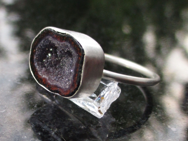 Tabasco Geode Ring In Sterling Silver US Size 9 Black Stone Silver Stackable Geo