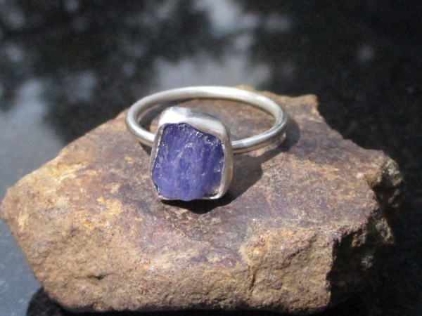 Raw Tanzanite Ring in US Size 7.5 Set in 925 Sterling Silver, Natural Purple Cry