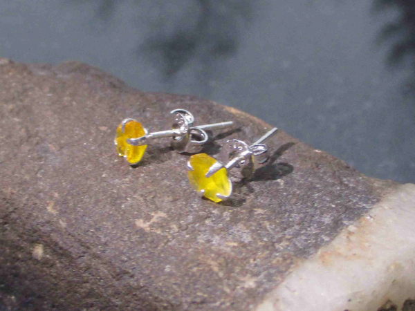 6mm Raw Opal Stud Earrings in Sterling Silver with 4 Prong Setting Small Stone M