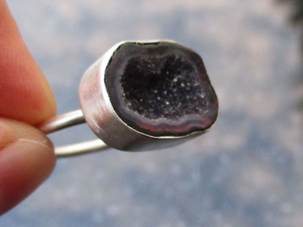 Tabasco Geode Ring In Sterling Silver US Size 9 Black Stone Silver Stackable Geo