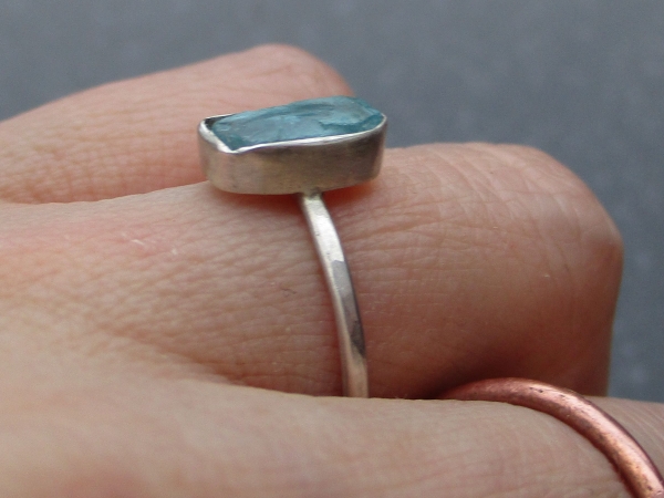 Size 6 Handmade Raw Blue Apatite Crystal Stacking Ring with Thin Dainty Hammered