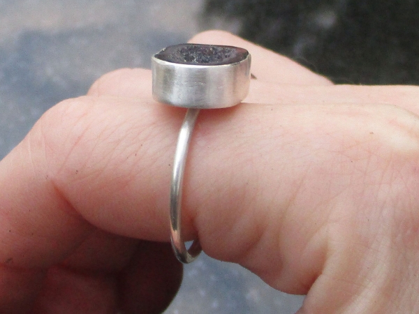 Tabasco Geode Ring In Sterling Silver US Size 9 Black Stone Silver Stackable Geo