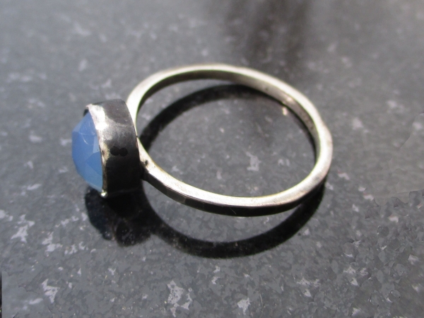Blue Chalcedony Silver Stacking Ring Size 8 Round Rose Cut Agate Gemstone Hammer