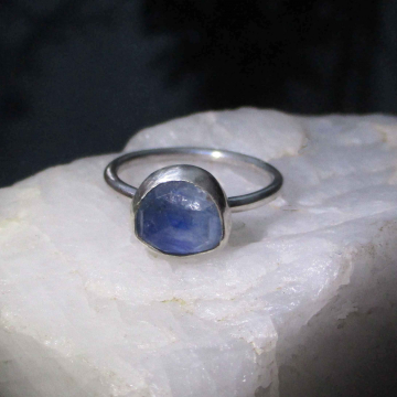 Handmade Blue Kyanite Stacking 925 Sterling Silver Size 5.5 with Natural Blue Faceted Stone