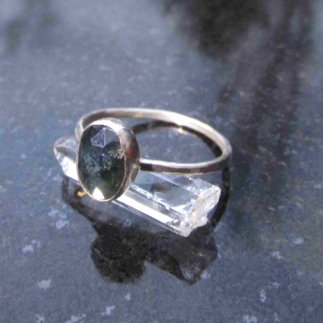 Handmade Size 7 Kyanite Silver Ring Set in 925 Sterling Silver Blue Oval Stone with Hammered Band